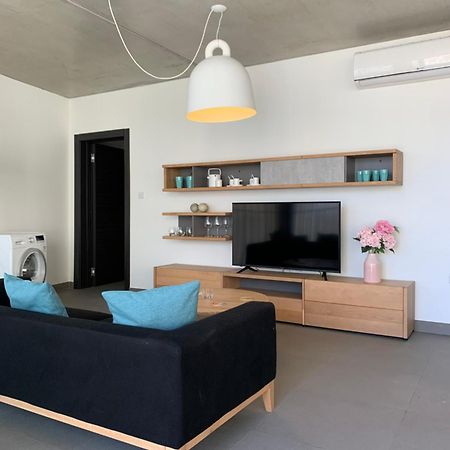 Village Point Apartments Слима Екстериор снимка