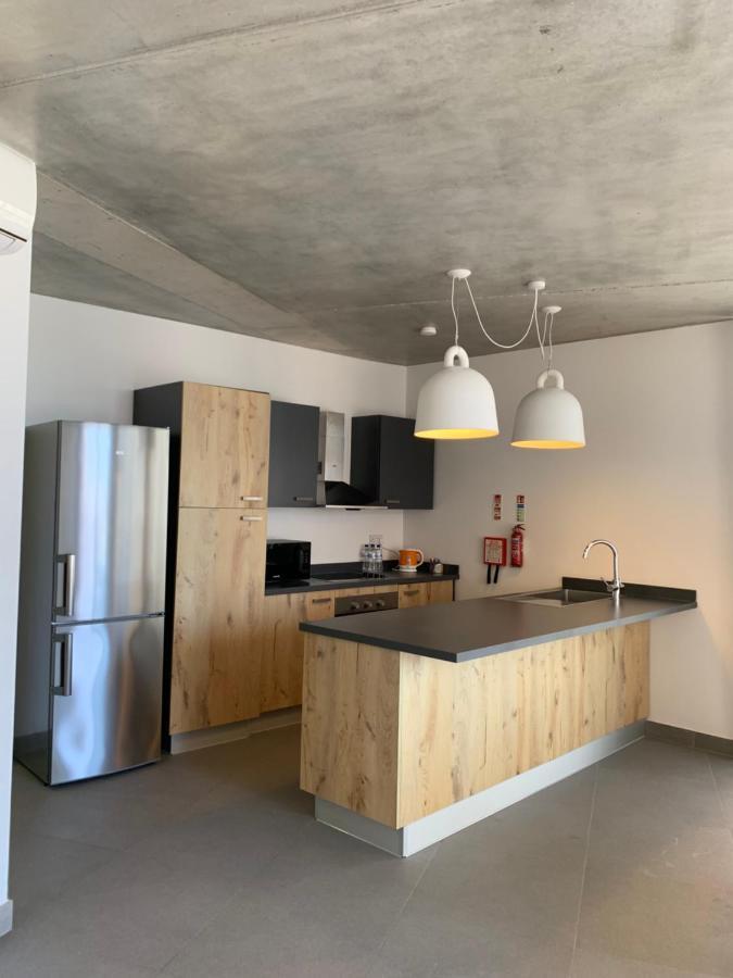 Village Point Apartments Слима Екстериор снимка