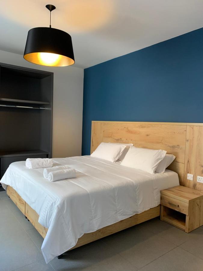 Village Point Apartments Слима Екстериор снимка
